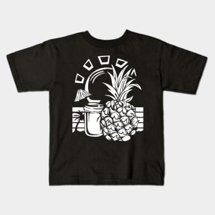 Pineapple Beach Design I love Fruit Kids T-Shirt